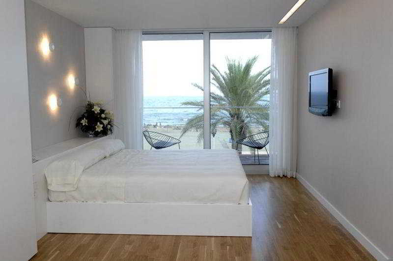 Meraki Beach Hotel - Only Adults Playa Pobla de Farnals Exterior photo